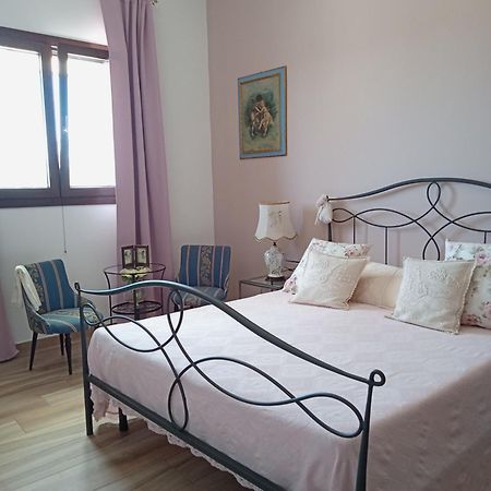 Oniro Specchia Bed and Breakfast Exteriör bild