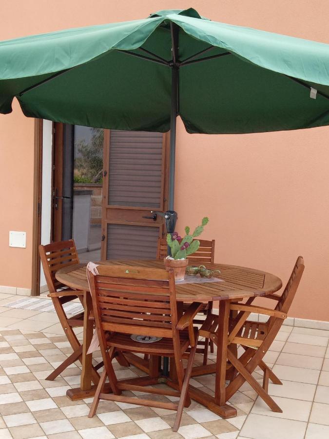Oniro Specchia Bed and Breakfast Exteriör bild